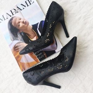 9/ Lauren Conrad laser scallop design heels